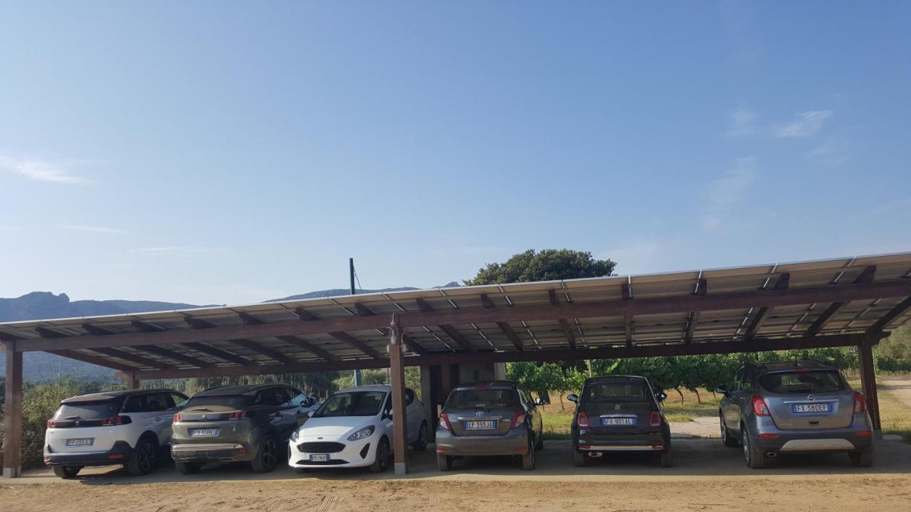 Agriturismo Desole Monti Eksteriør billede