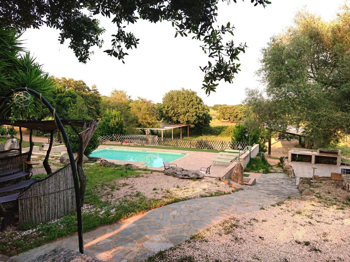 Agriturismo Desole Monti Eksteriør billede