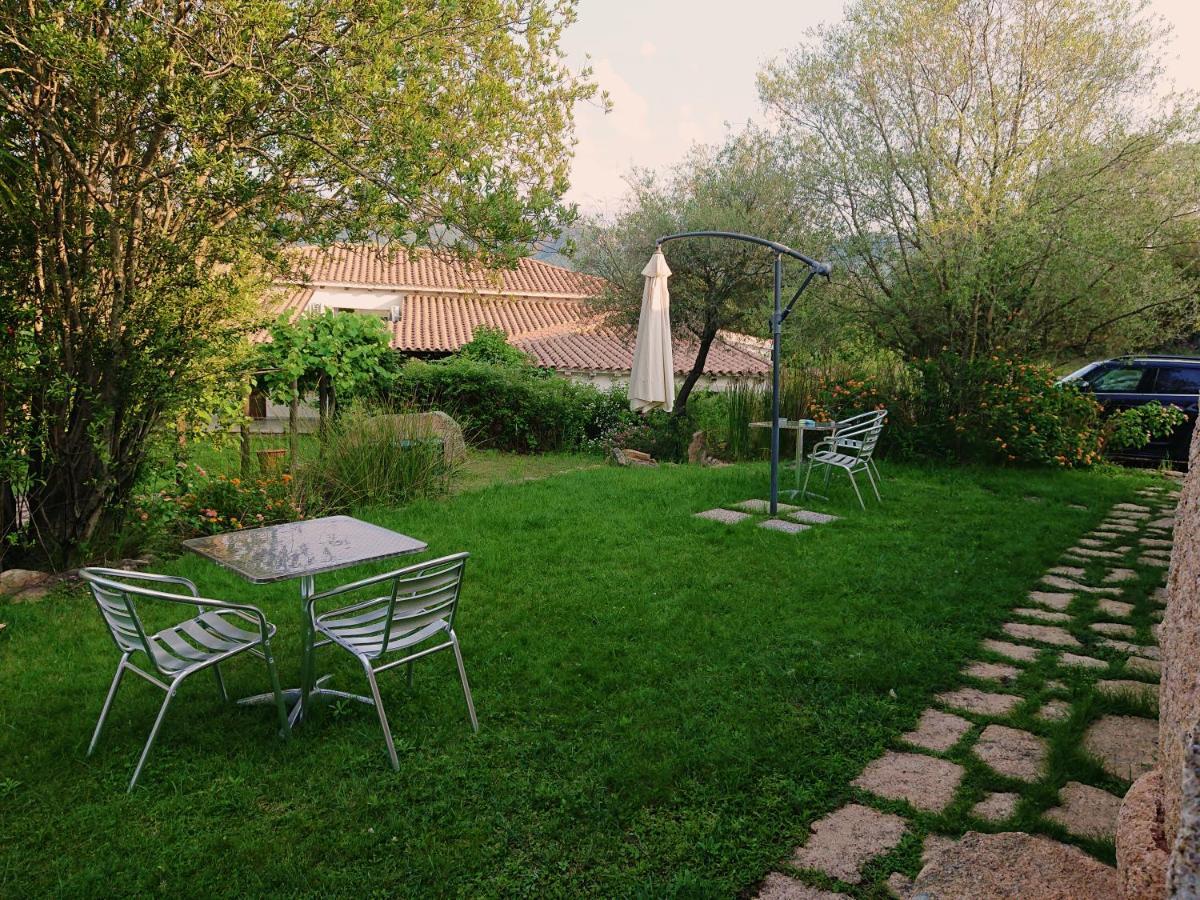 Agriturismo Desole Monti Eksteriør billede
