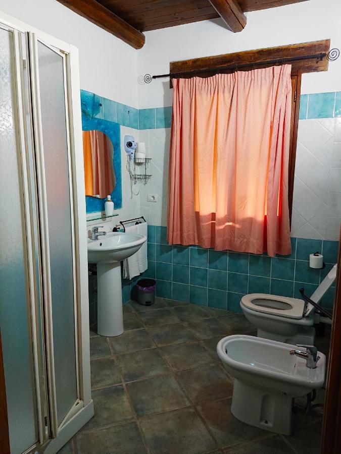Agriturismo Desole Monti Eksteriør billede